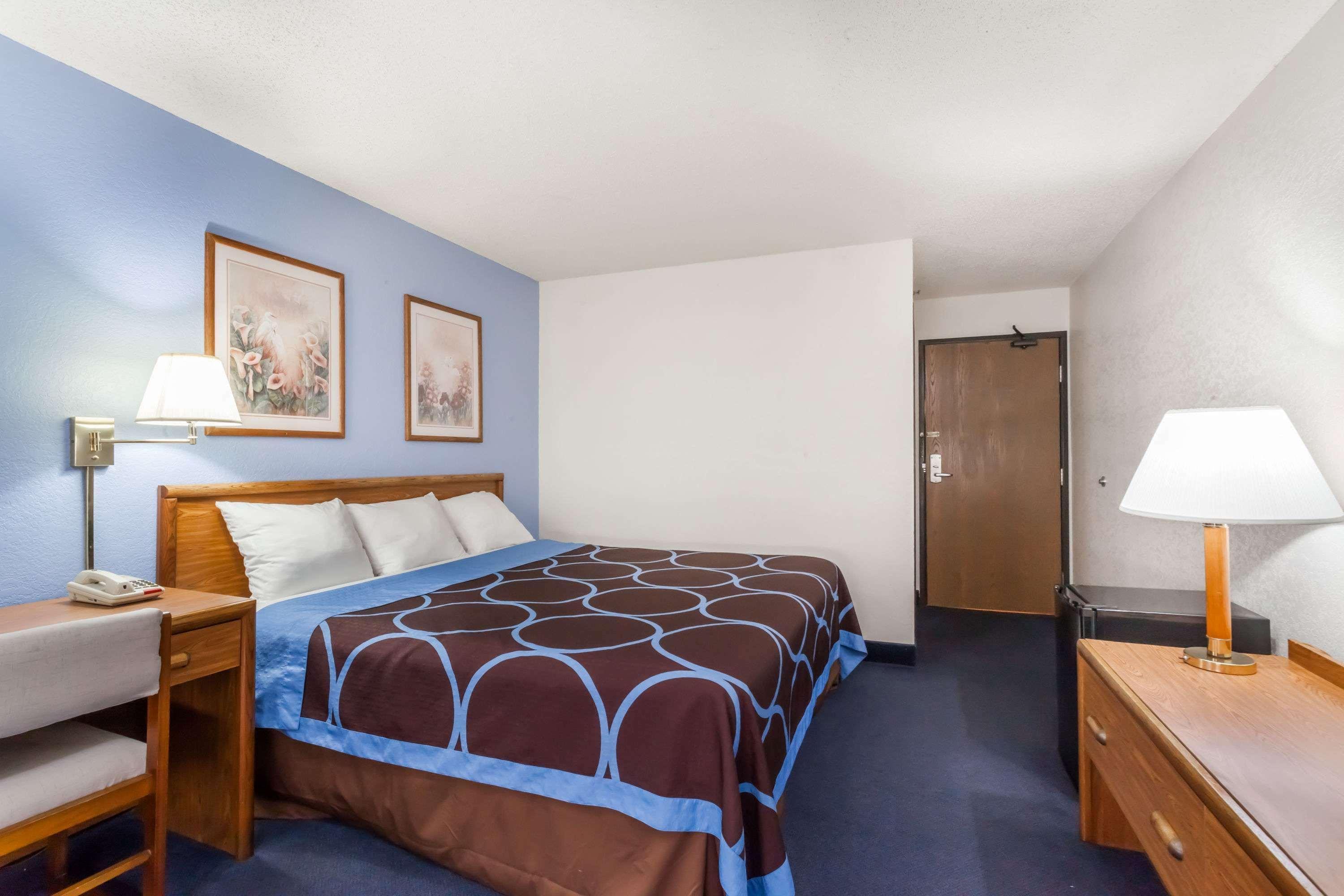 Super 8 By Wyndham Norwich Hotell Eksteriør bilde